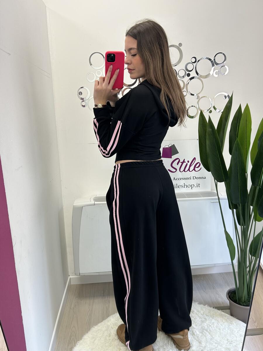 NOVITÀ Completo tuta felpa crop e pantalone baggy
