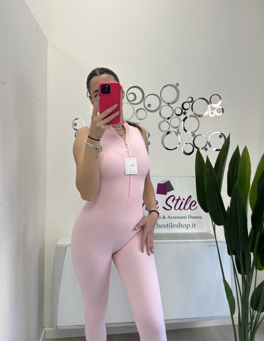 NOVITÀ Tuta skinny smanicata a costine