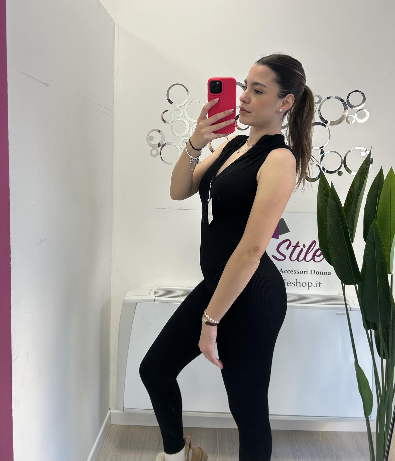 NOVITÀ Tuta skinny smanicata a costine