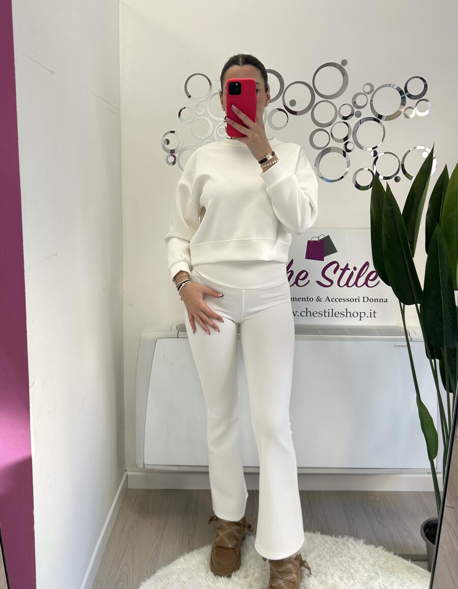 NOVITÀ Felpa crop morbida