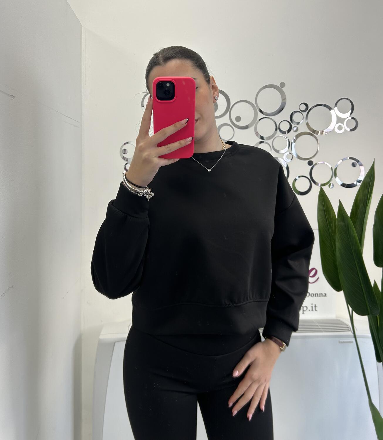 NOVITÀ Felpa crop morbida