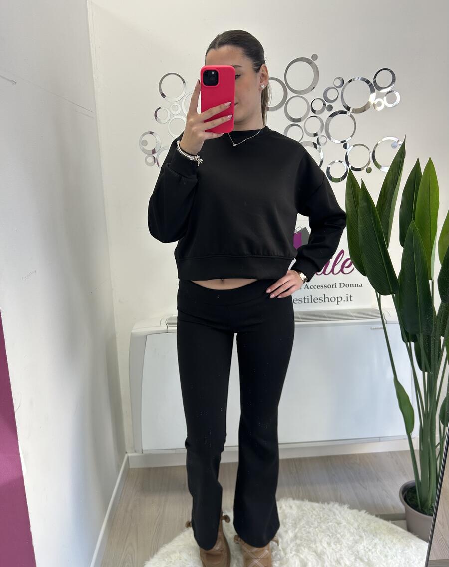 NOVITÀ Felpa crop morbida