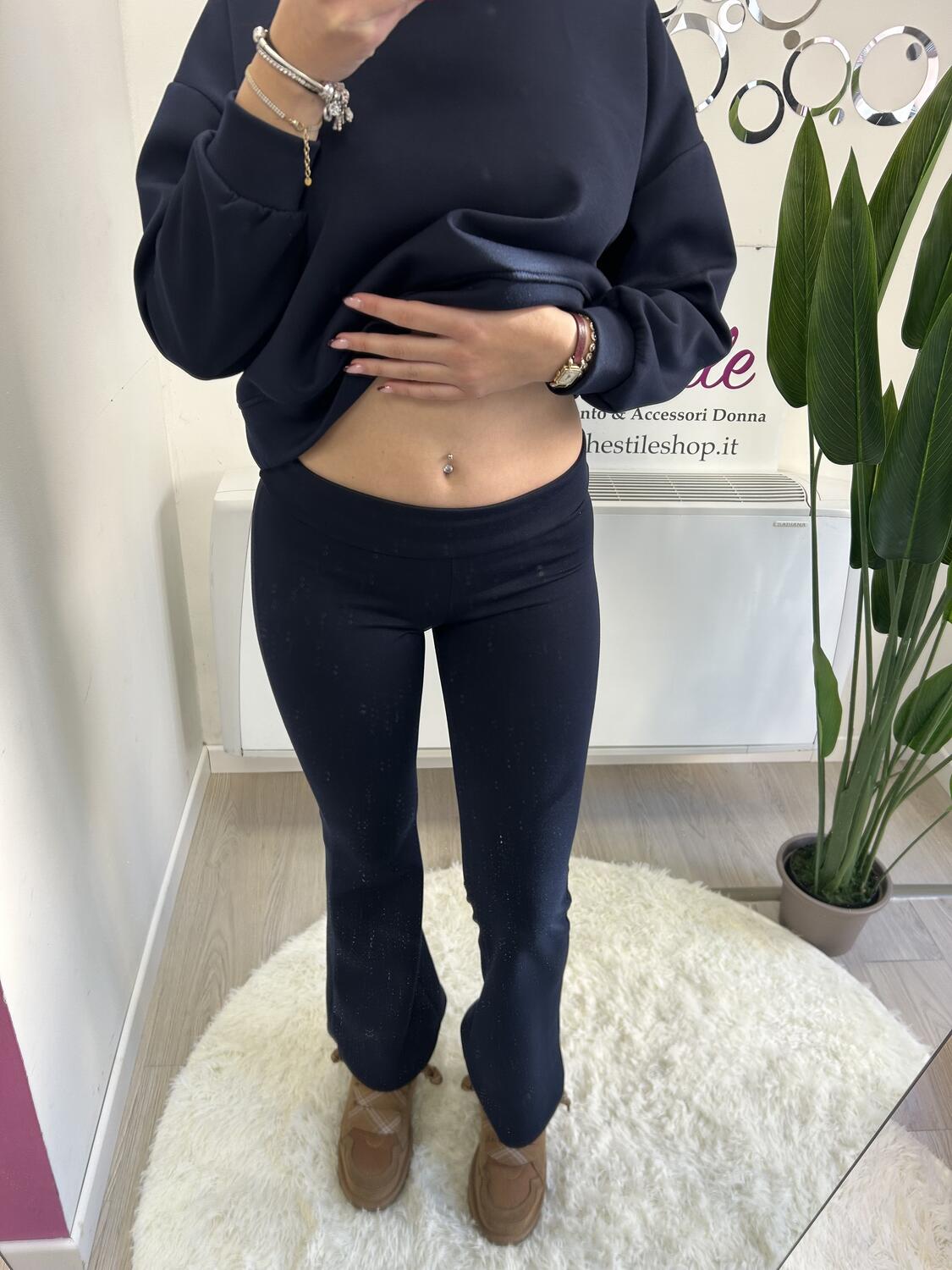 NOVITÀ Panta tuta flare con risvolto