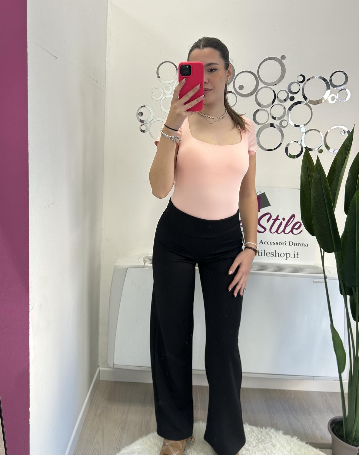 NOVITÀ Body a manica corta scollo quadrato