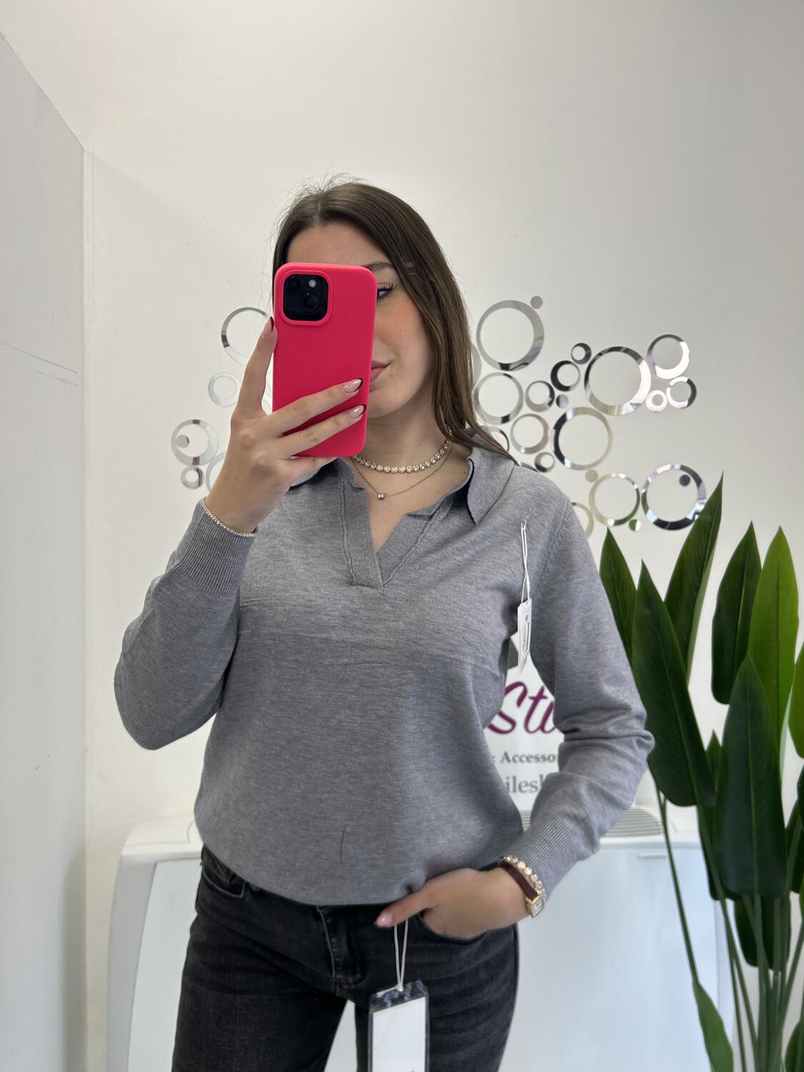 NOVITÀ Maglioncino a polo in viscosa