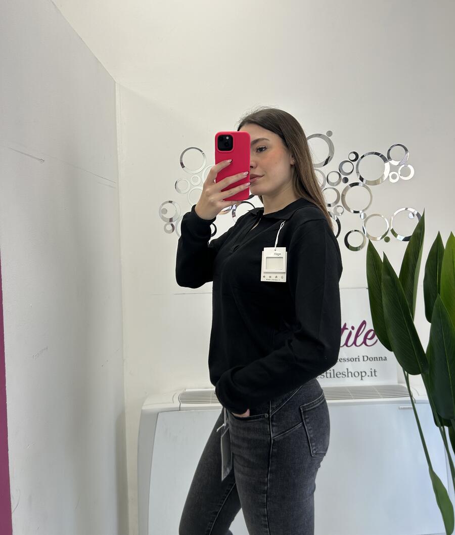 NOVITÀ Maglioncino a polo in viscosa