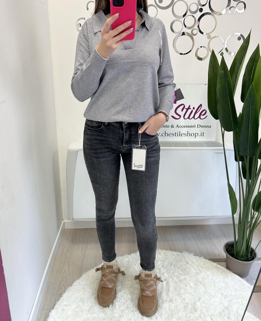 NOVITÀ Jeans skinny grigio PUSH UP