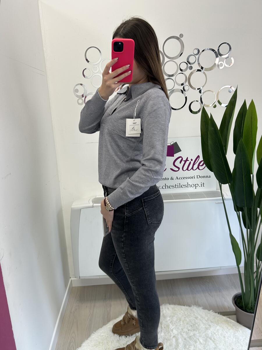 NOVITÀ Jeans skinny grigio PUSH UP