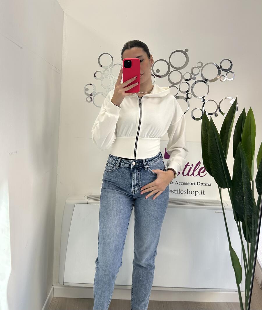 NOVITÀ Jeans mom fit lavaggio chiaro