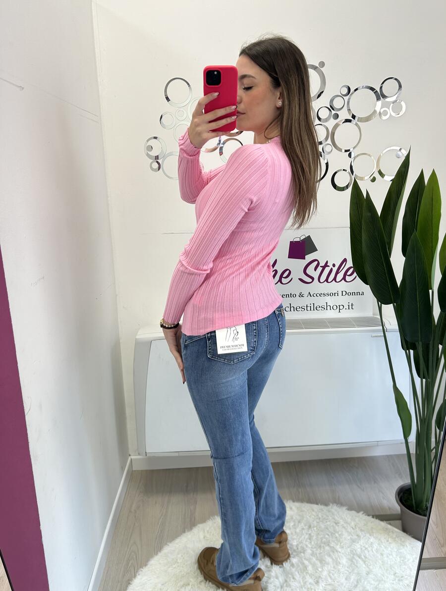 NOVITÀ Jeans flare lavaggio medio chiaro