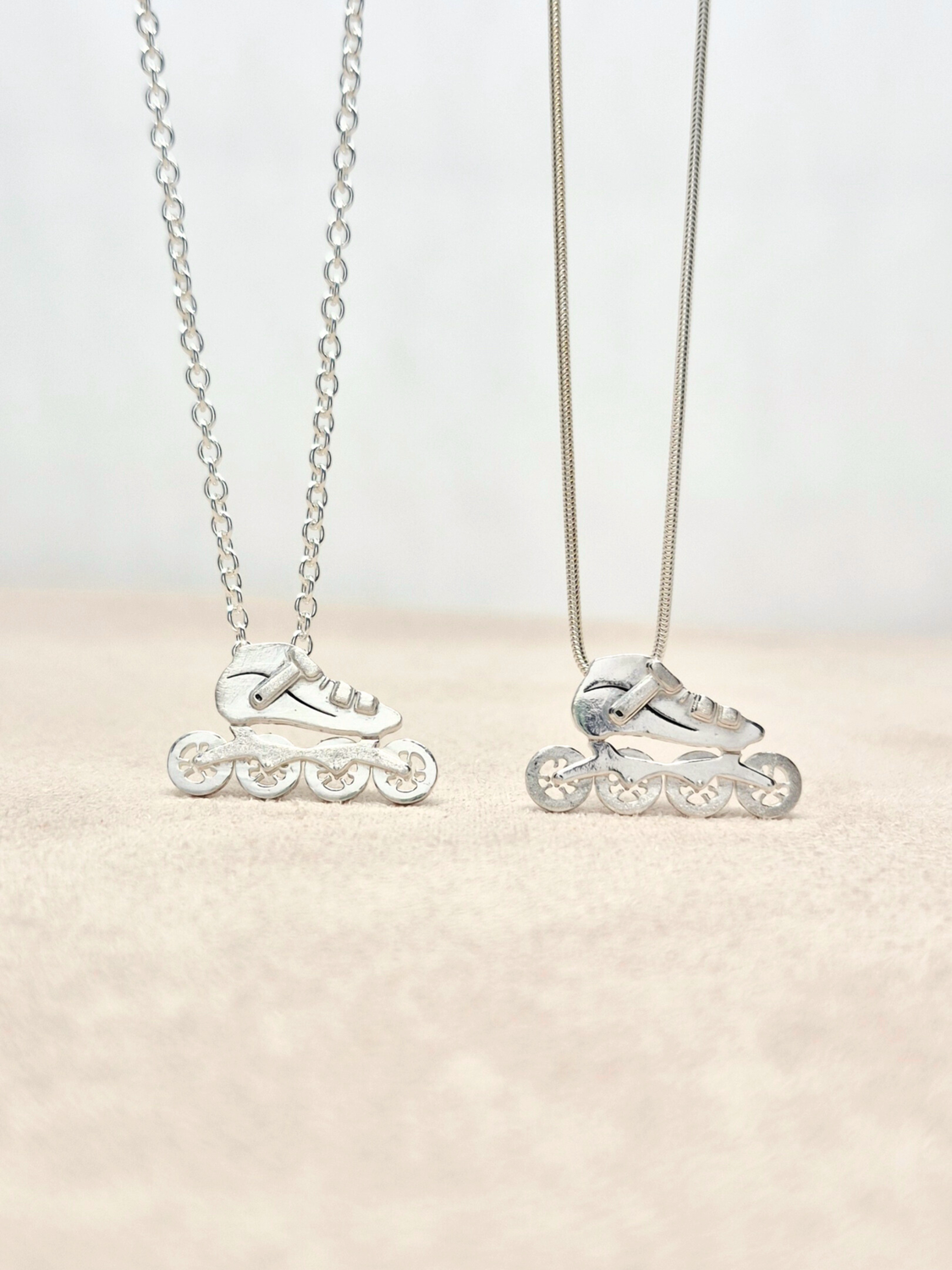 Pattino da Corsa, Ciondolo