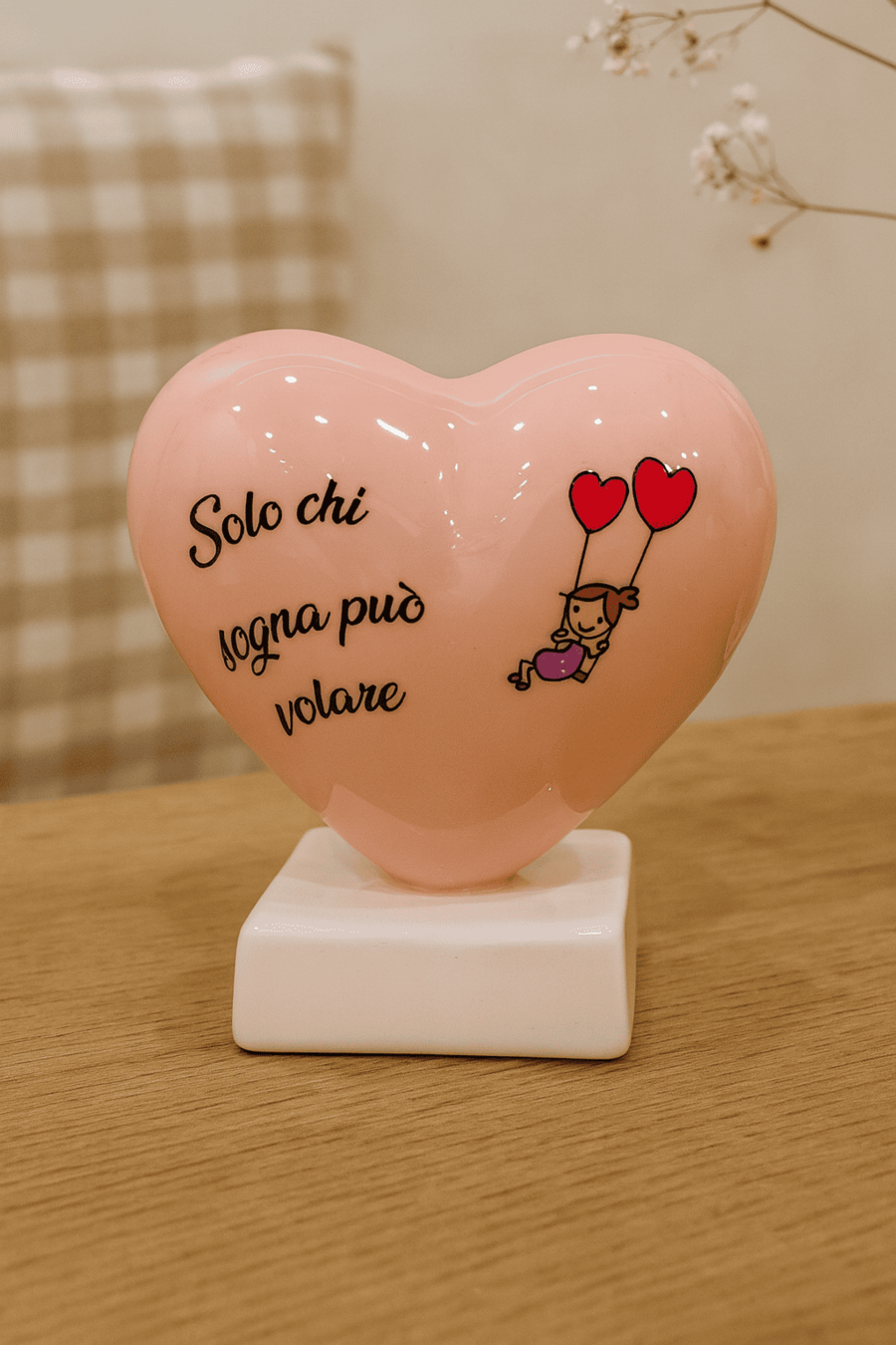 Spago di Terra – Cuore rosa in ceramica con frase ispirazionale