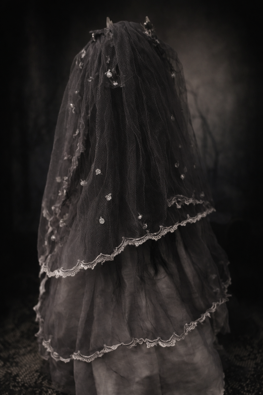 Ghinea pezzo unico in porcellana 