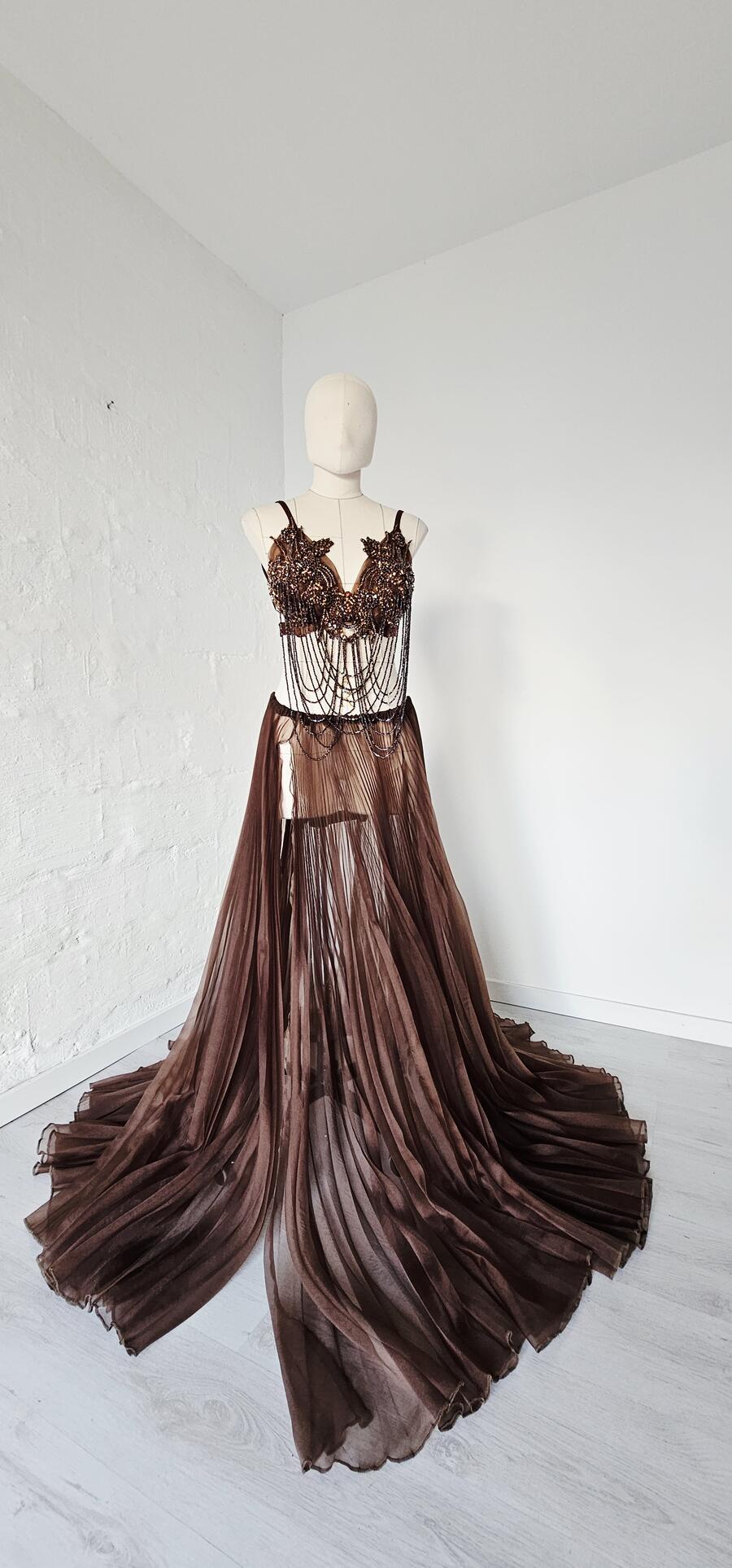 Ivy maternity outfit