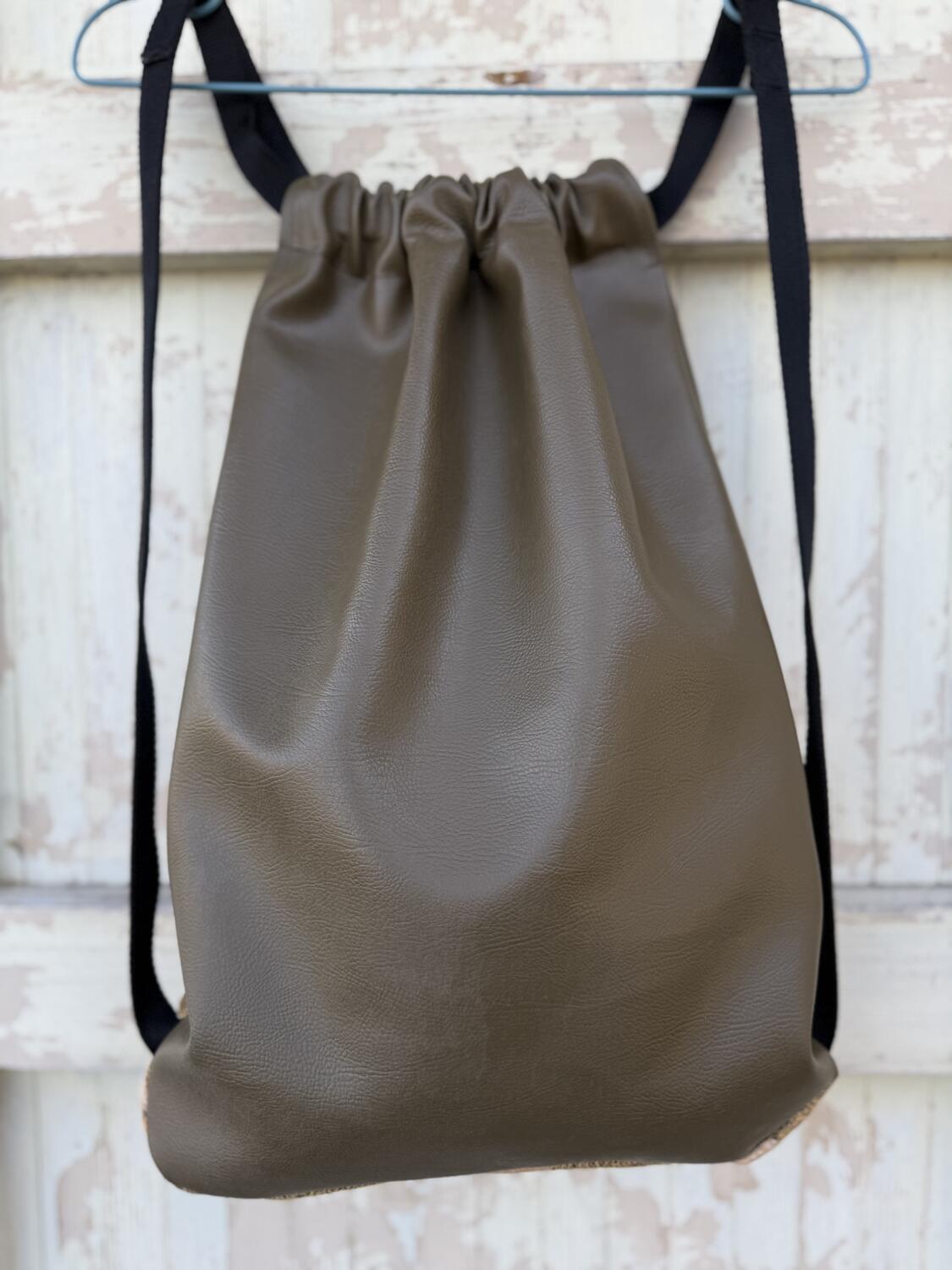 Zaino verde oliva scuro