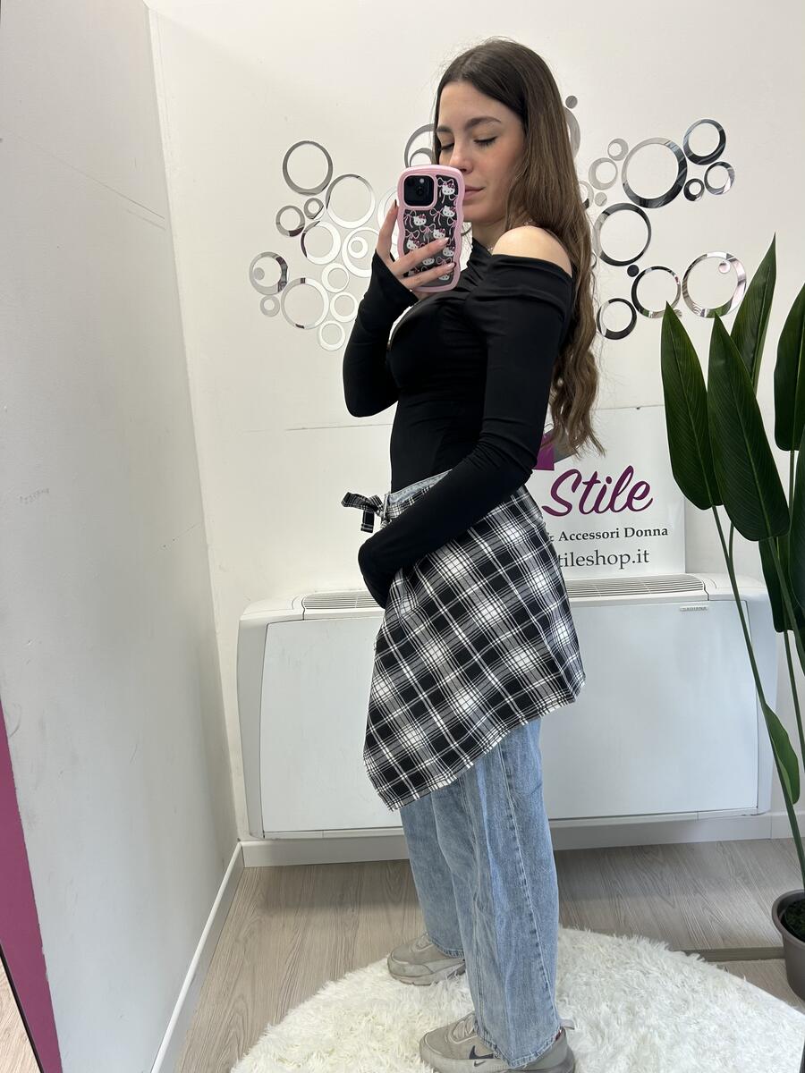 NOVITÀ Jeans baggy chiaro con foulard