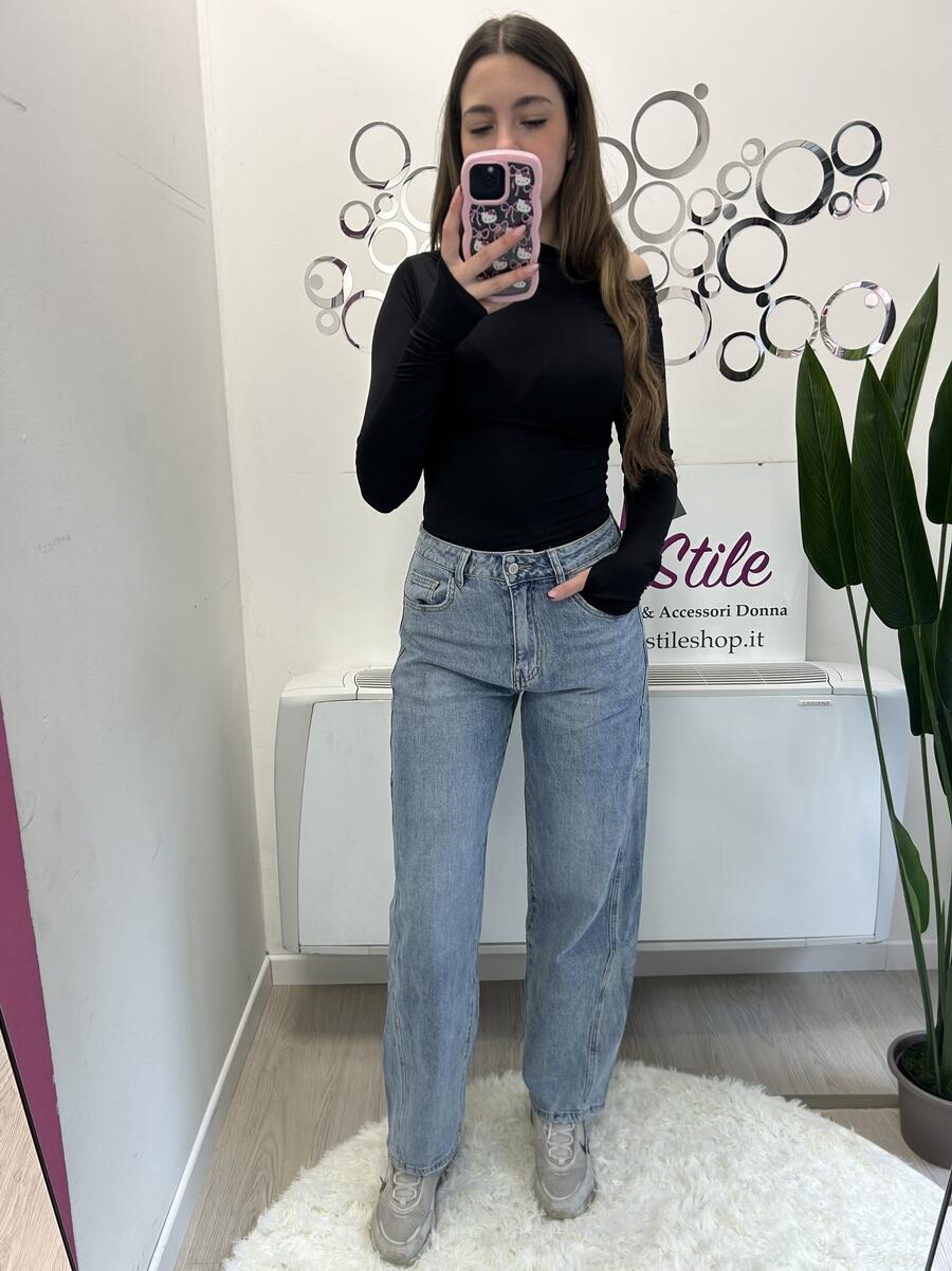 NOVITÀ Jeans baggy chiaro con foulard