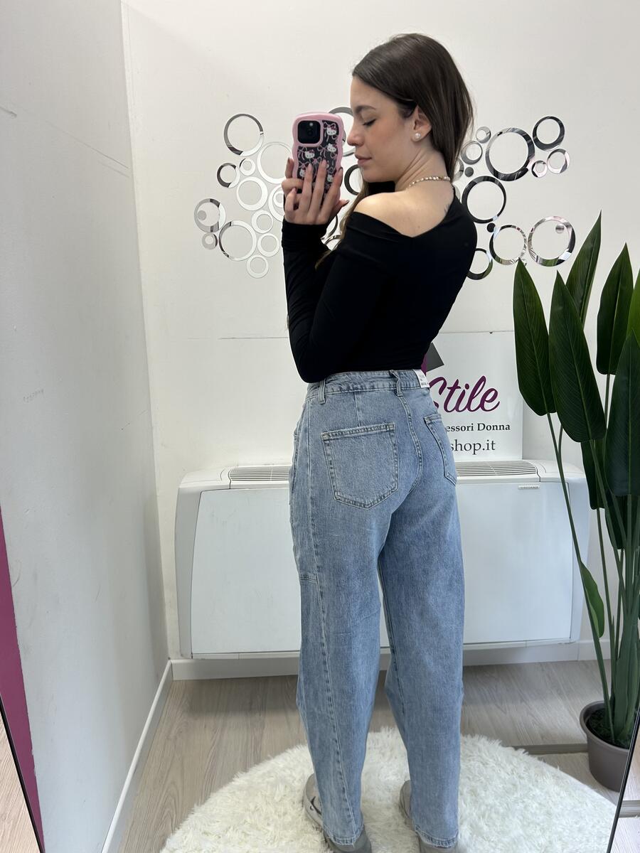 NOVITÀ Jeans baggy chiaro con foulard