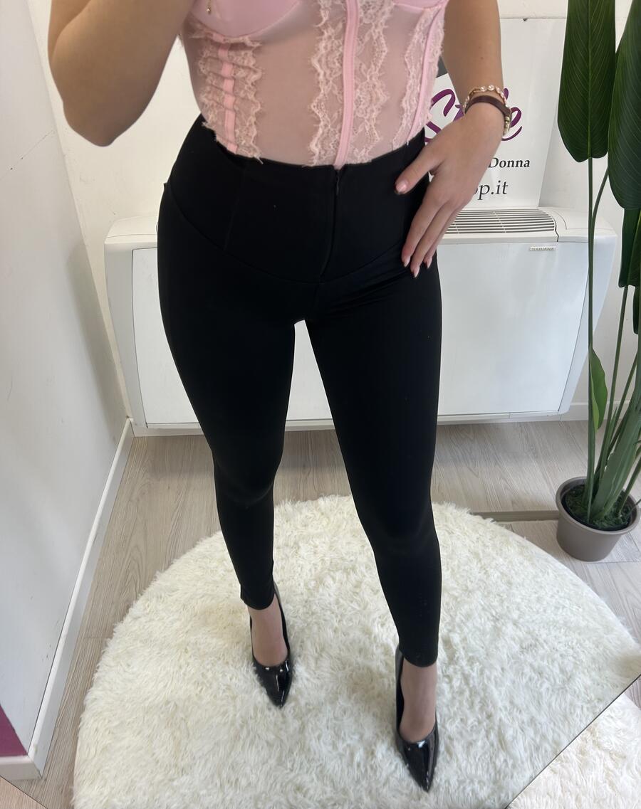 NOVITÀ Leggings a vita alta con zip e tasche