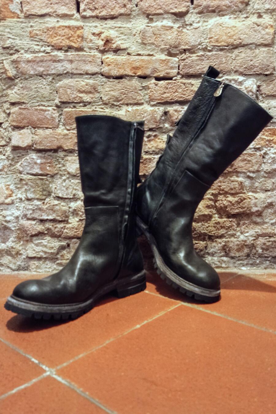 LeRueMarcel - Stivale