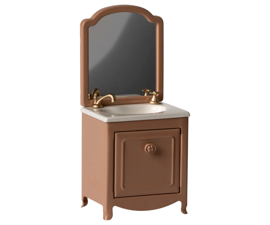 Arredo bagno con specchio