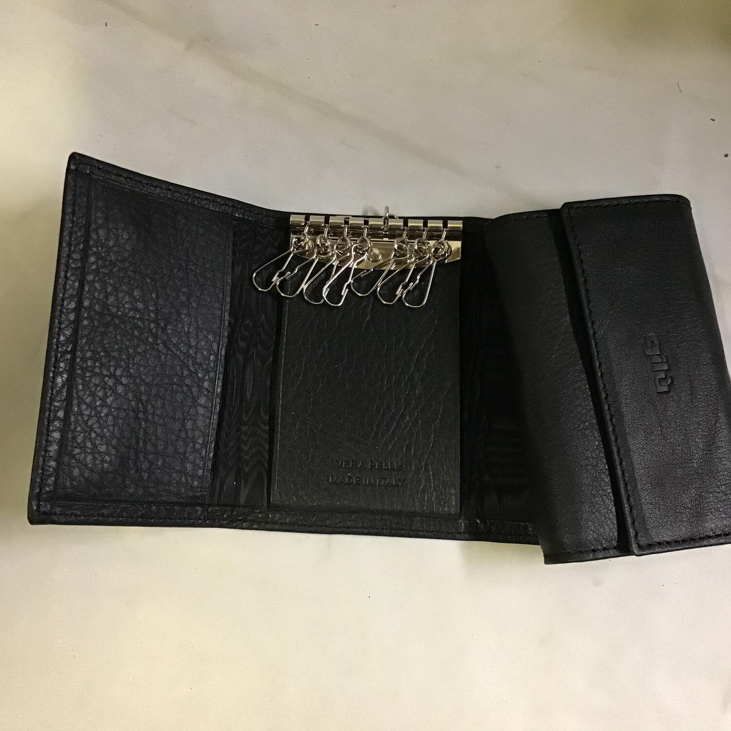 Portachiavi Gilu art.38 nappato nero