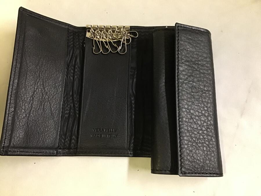 Portachiavi pelle Gilu art.35 nappato nero