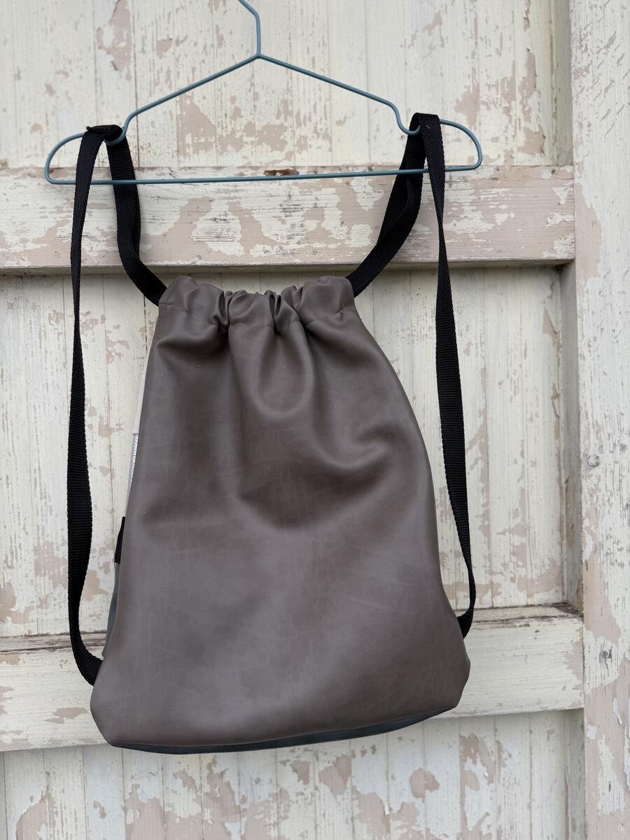 Zaino ottanio e argento 