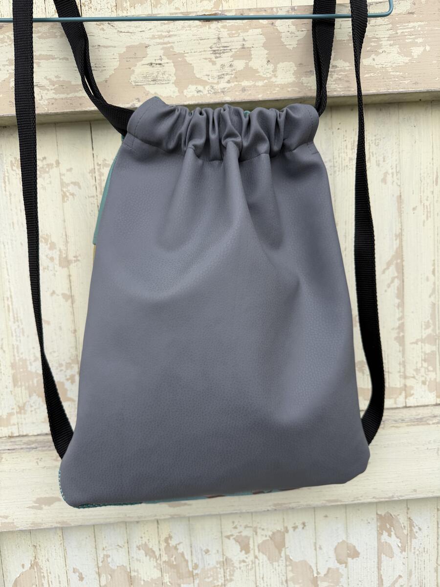 Zaino verde acqua e ocra