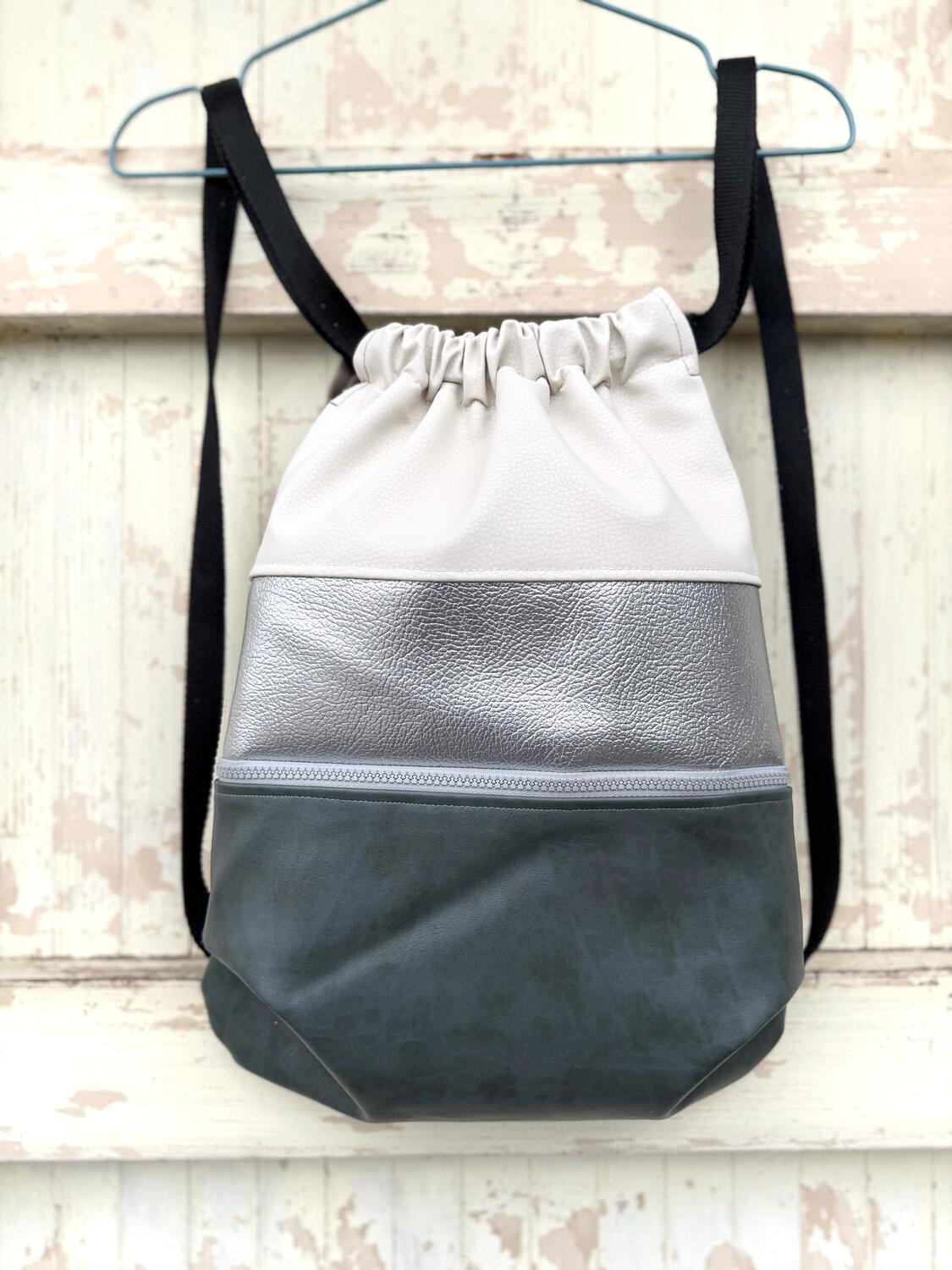 Zaino ottanio e argento 