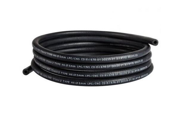 TUBO GOMMA 12X19 GAS