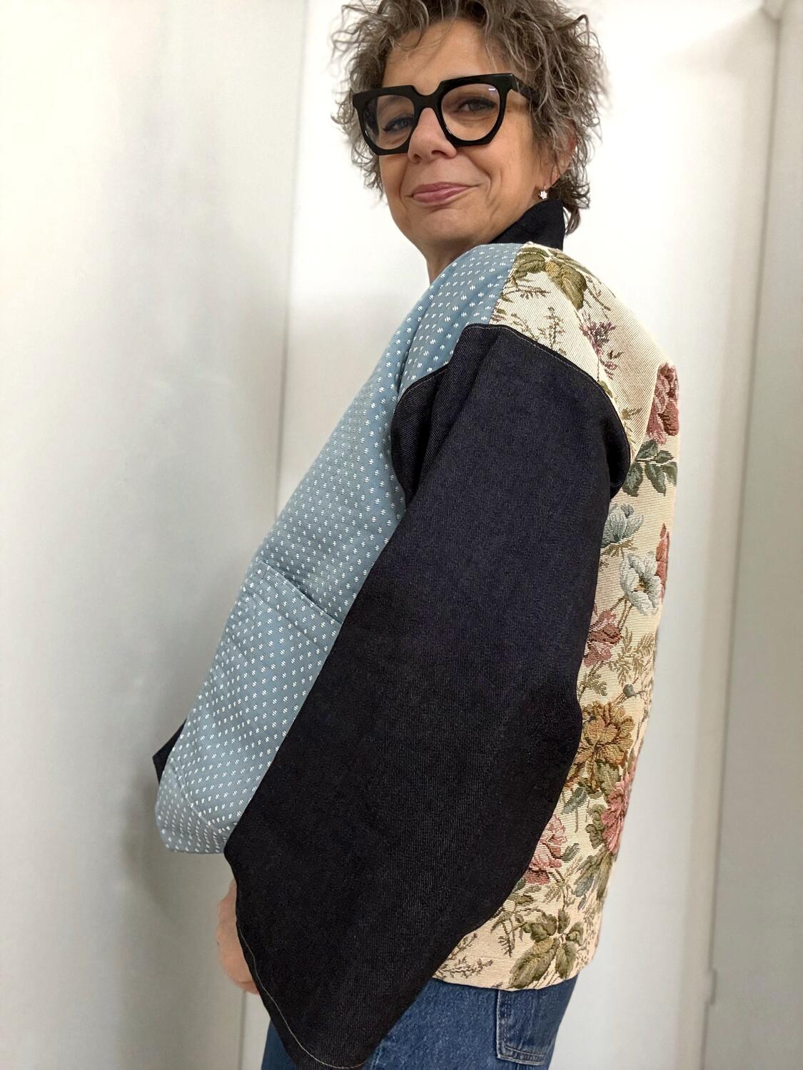 Kimono corto fiori e puntini 