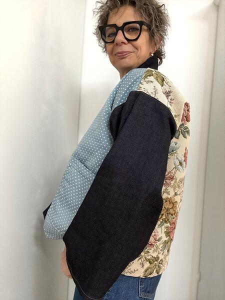 Kimono corto fiori e puntini 