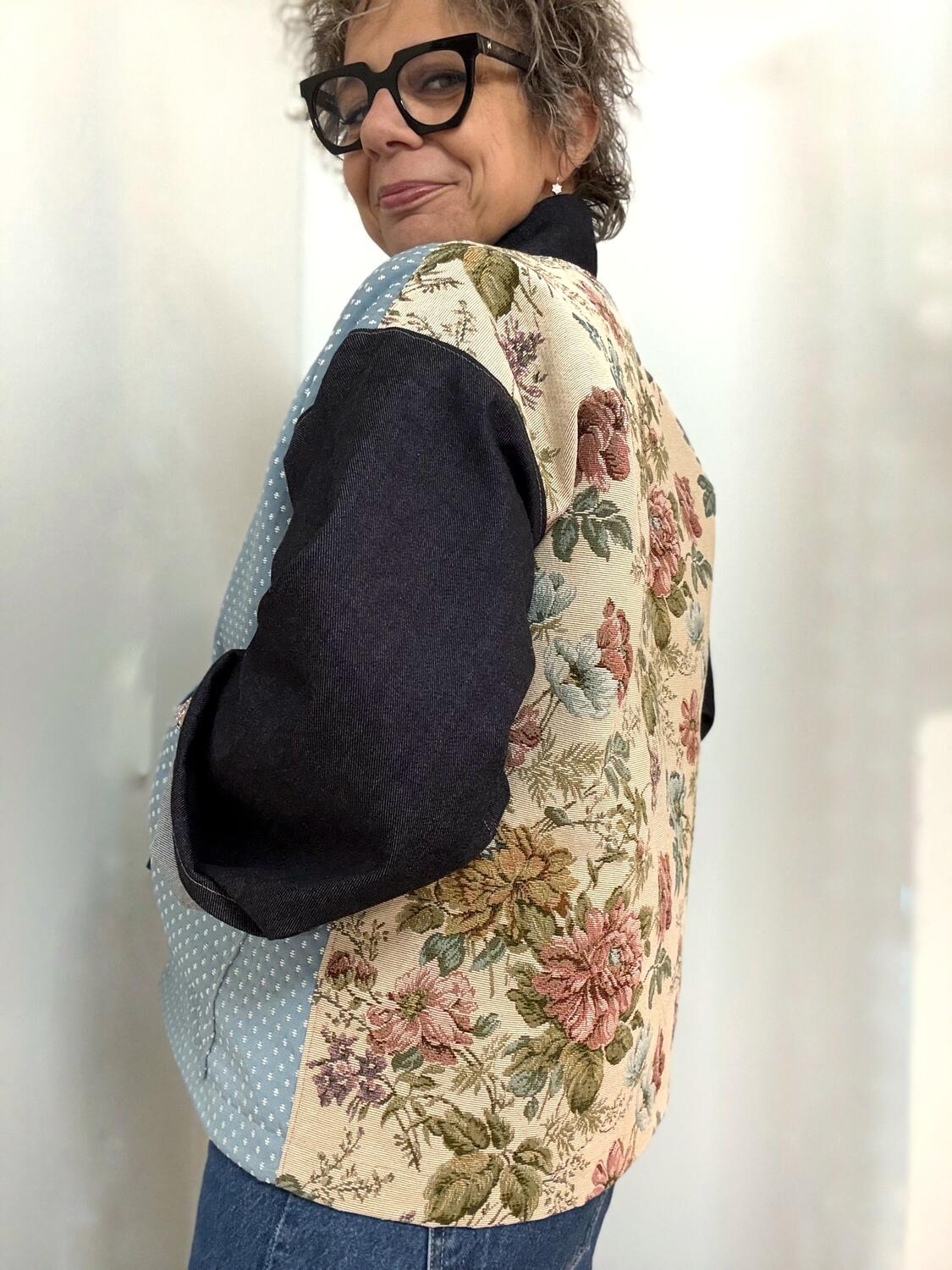 Kimono corto fiori e puntini 