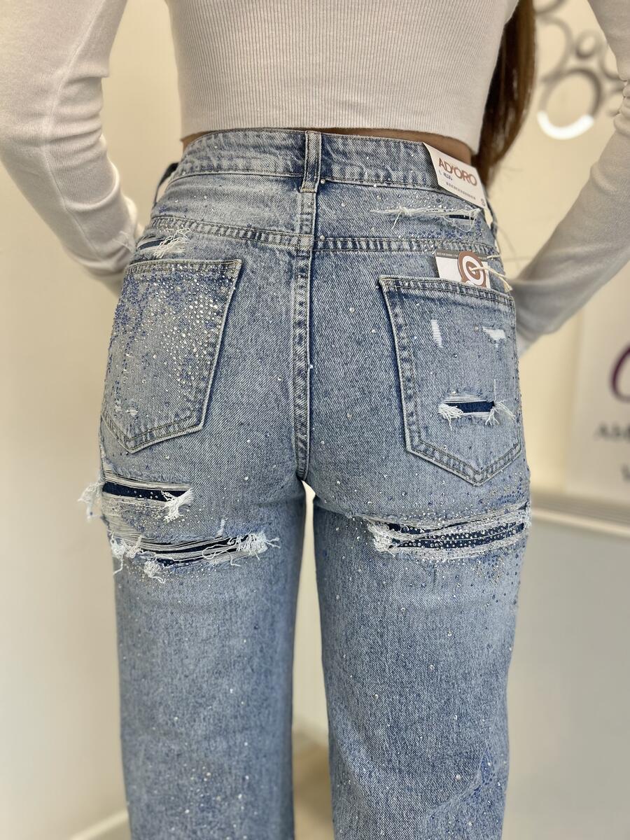 NOVITÀ Jeans straight leg strappi e brillantini