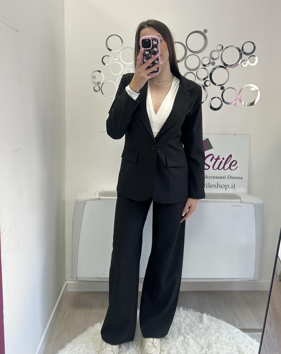 NOVITÀ Completo gessato in lurex