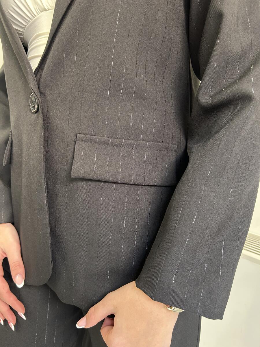 NOVITÀ Completo gessato in lurex