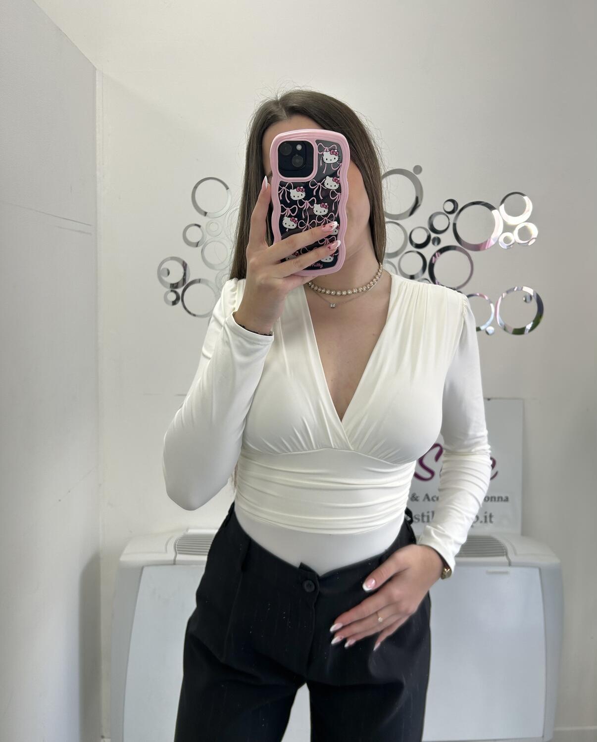 NOVITÀ Body a manica lunga scollo a V