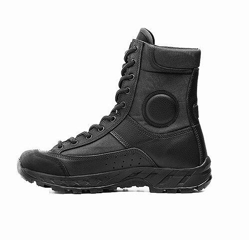 MAGNUM Zekrom Anfibio Estivo Colore Nero 