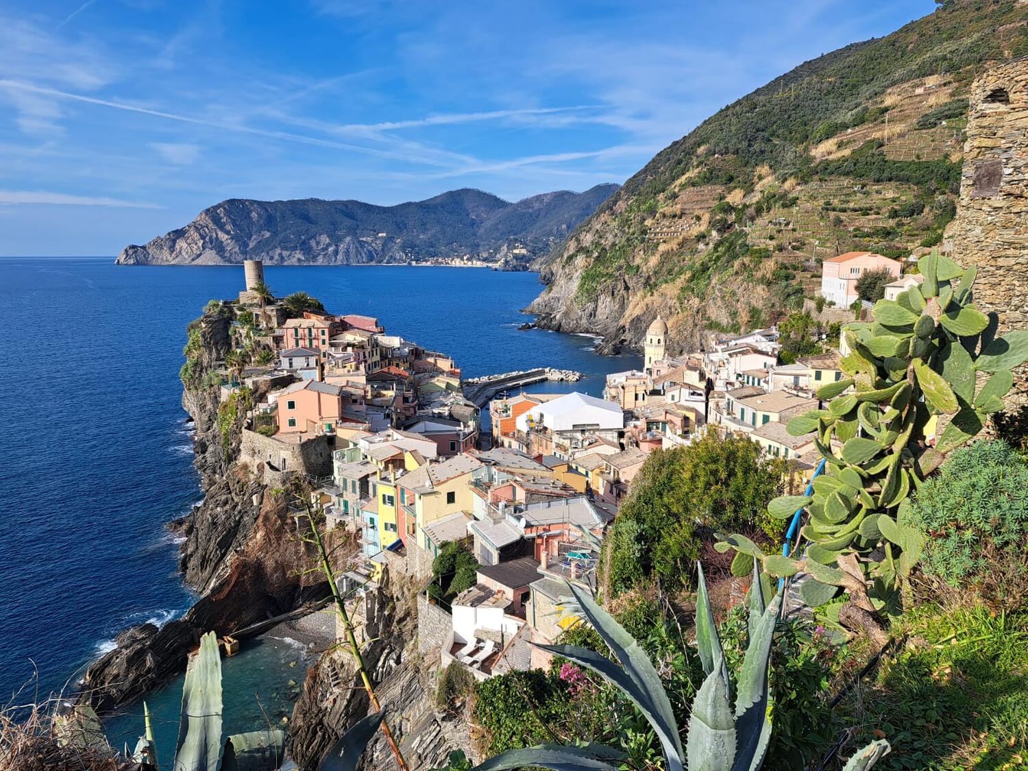 TRA MARE E MONTI - Levanto.  Escursione su richiesta