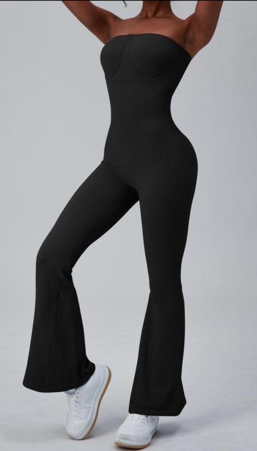 Tutone elasticizzato a fascia zampa elefante con finte coppe a costine sottili taglie S/M - M/L