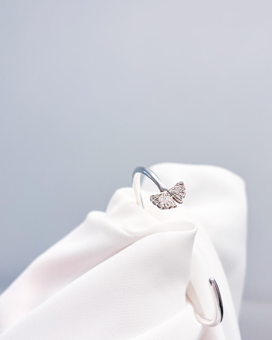 Bracciale rigido Ginkgo