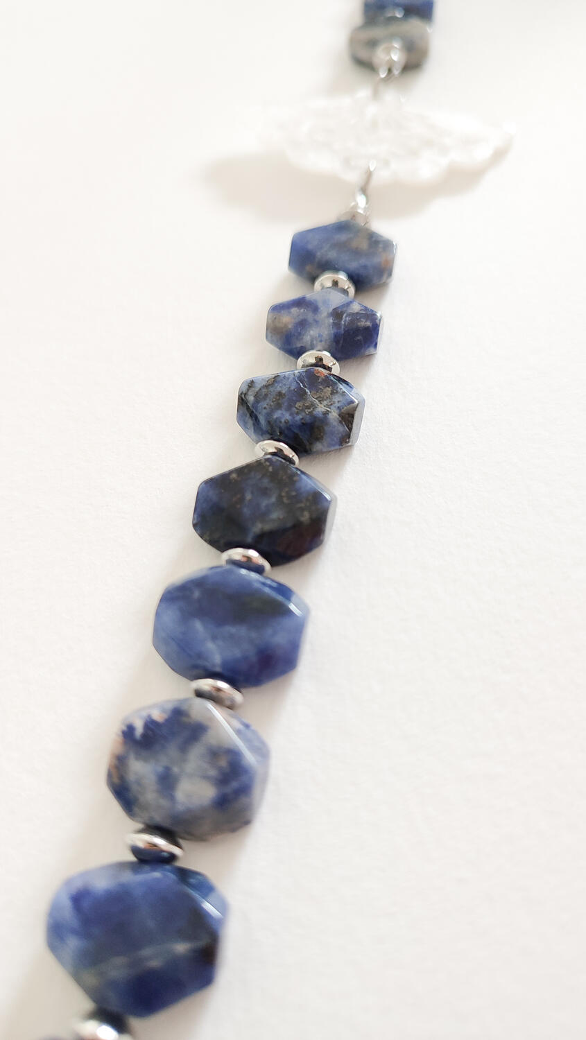 Collana lunga con Sodalite