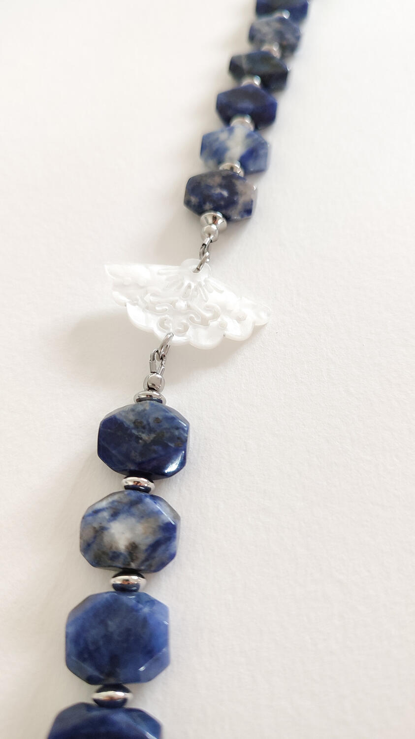 Collana lunga con Sodalite
