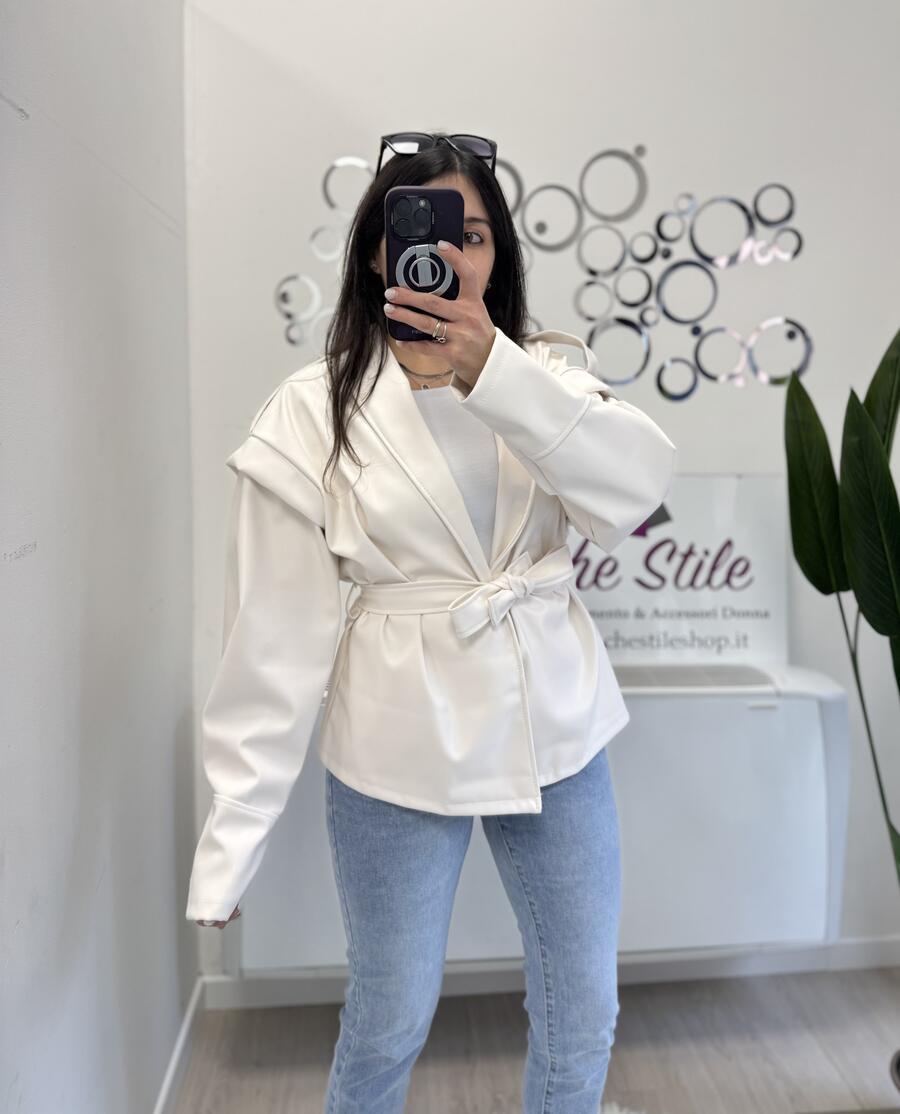 NOVITÀ Giacca eco pelle con cintura