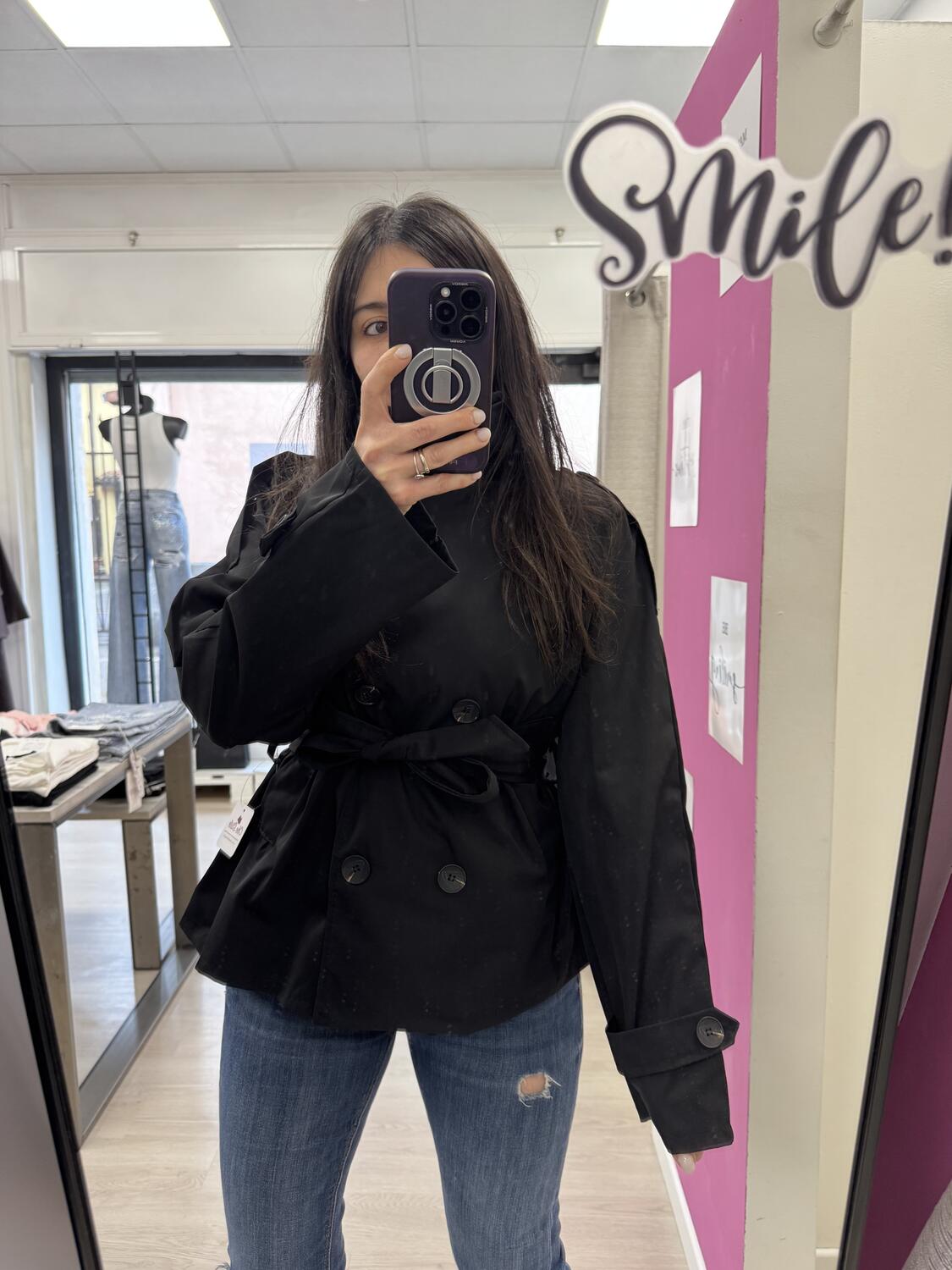 NOVITÀ Trench corto con cintura