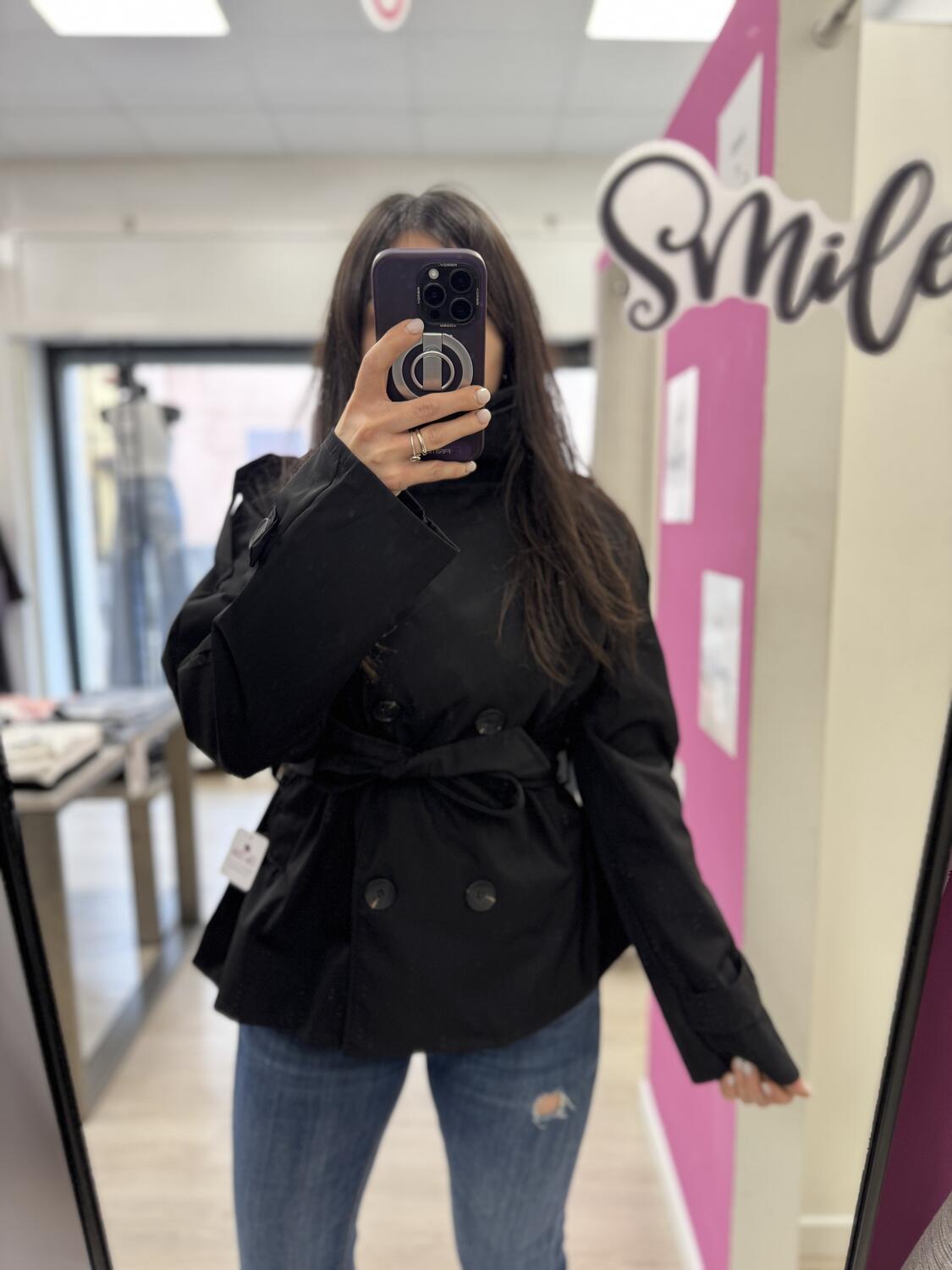 NOVITÀ Trench corto con cintura