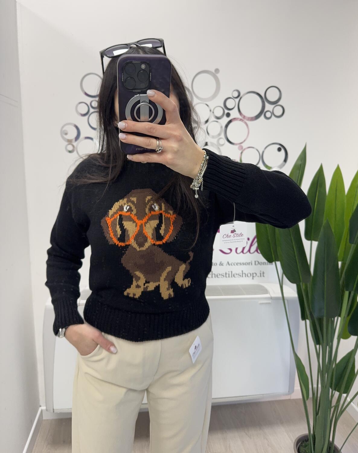 NOVITÀ Pull girocollo con bassotto