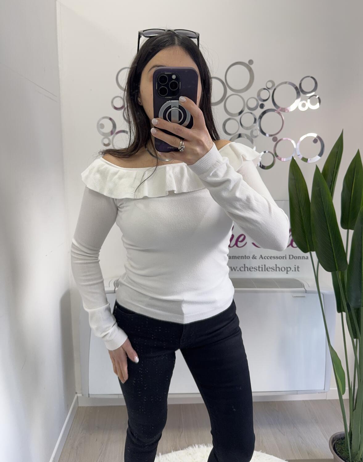 NOVITÀ Pull in viscosa scollo a barca voulant