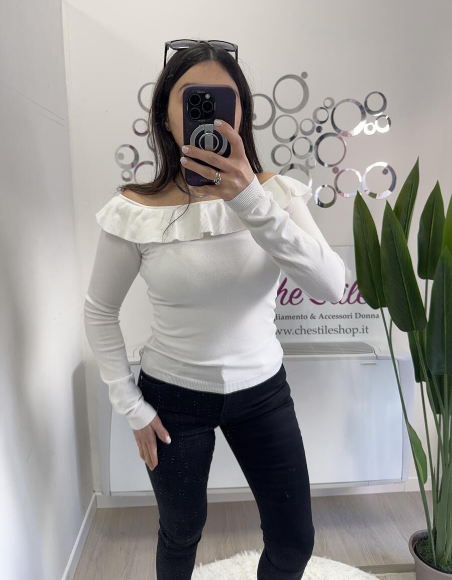 NOVITÀ Pull in viscosa scollo a barca voulant